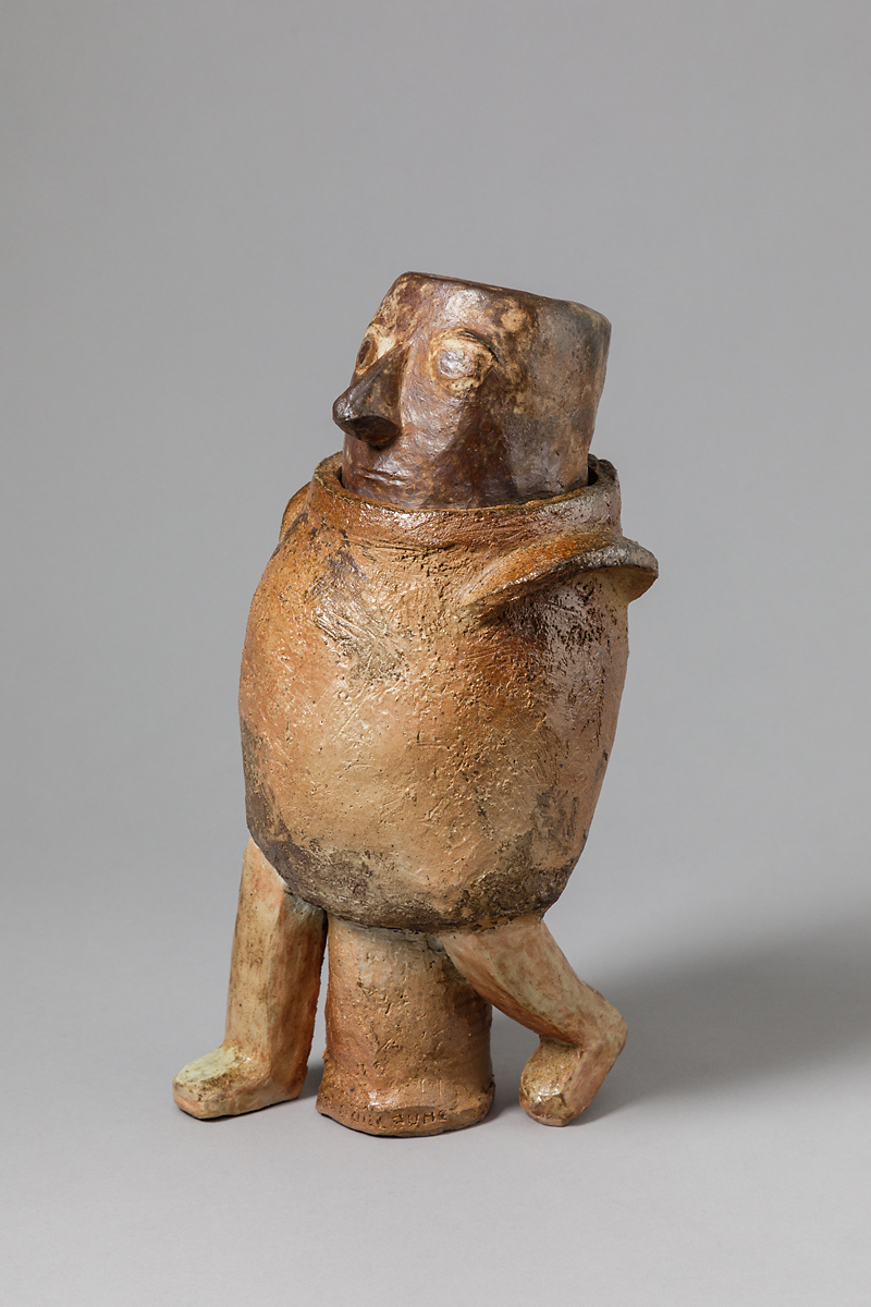 Boîte "bonhomme"
Hauteur: 35 cm, 2021
Grès chamoté engobé et oxydes