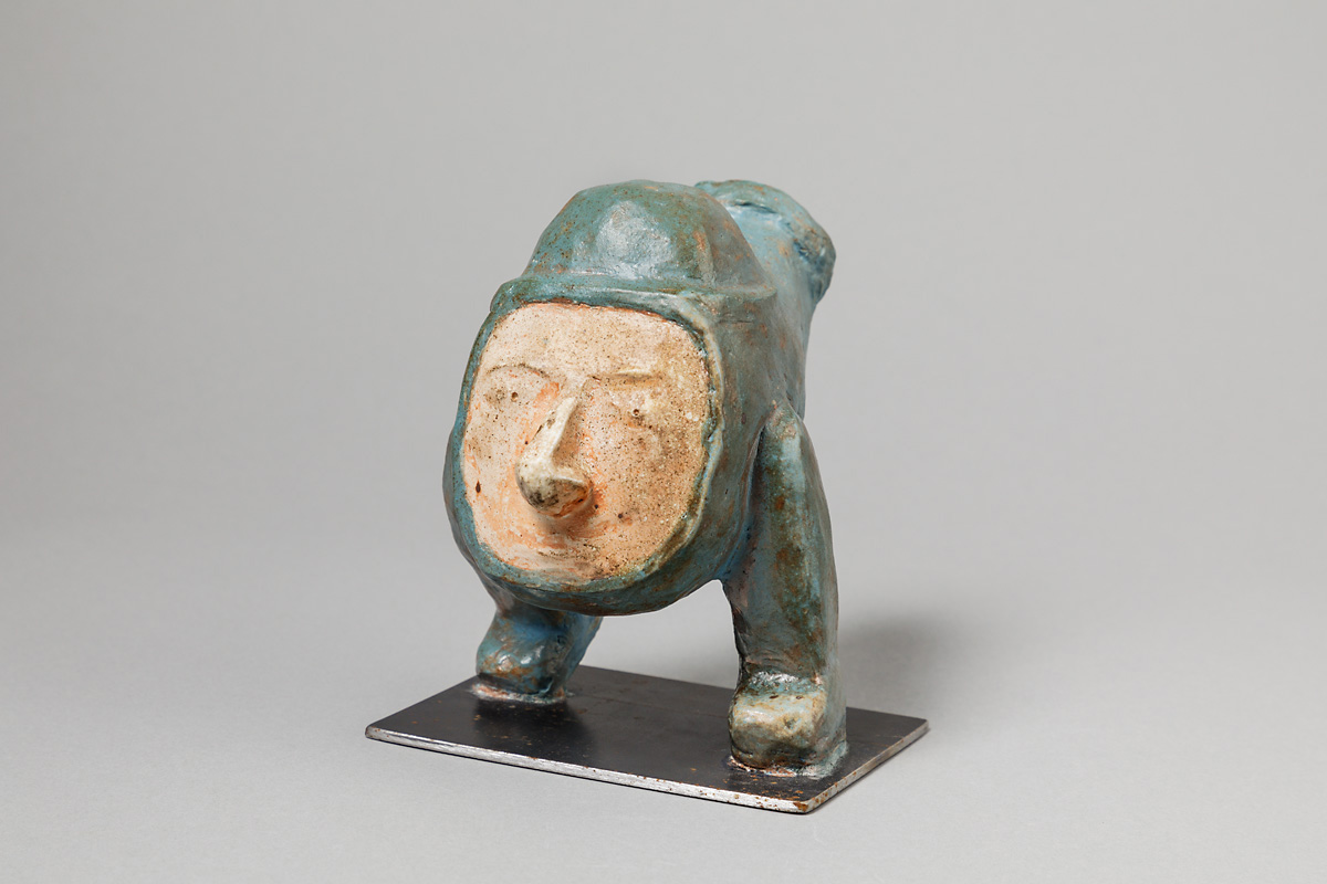 Hommage à Jérome Bosh
Sculpture, 2019
Grès engobé avec des oxydes et métal
Hauteur: 15 cm Longugeur: 17 cm